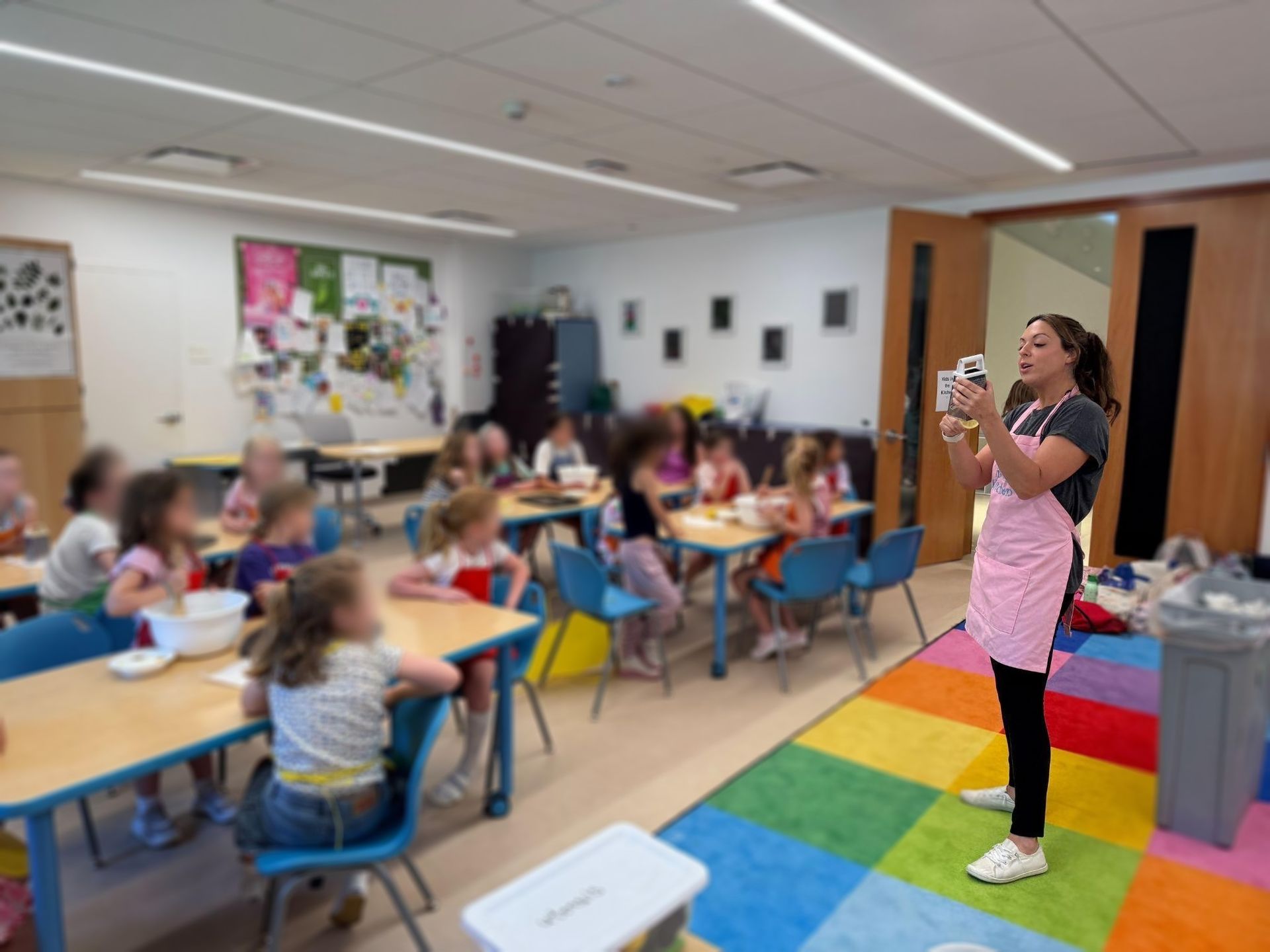 Stephanie Bernheimer, KITK Lead Instructor, leading a preschool class
