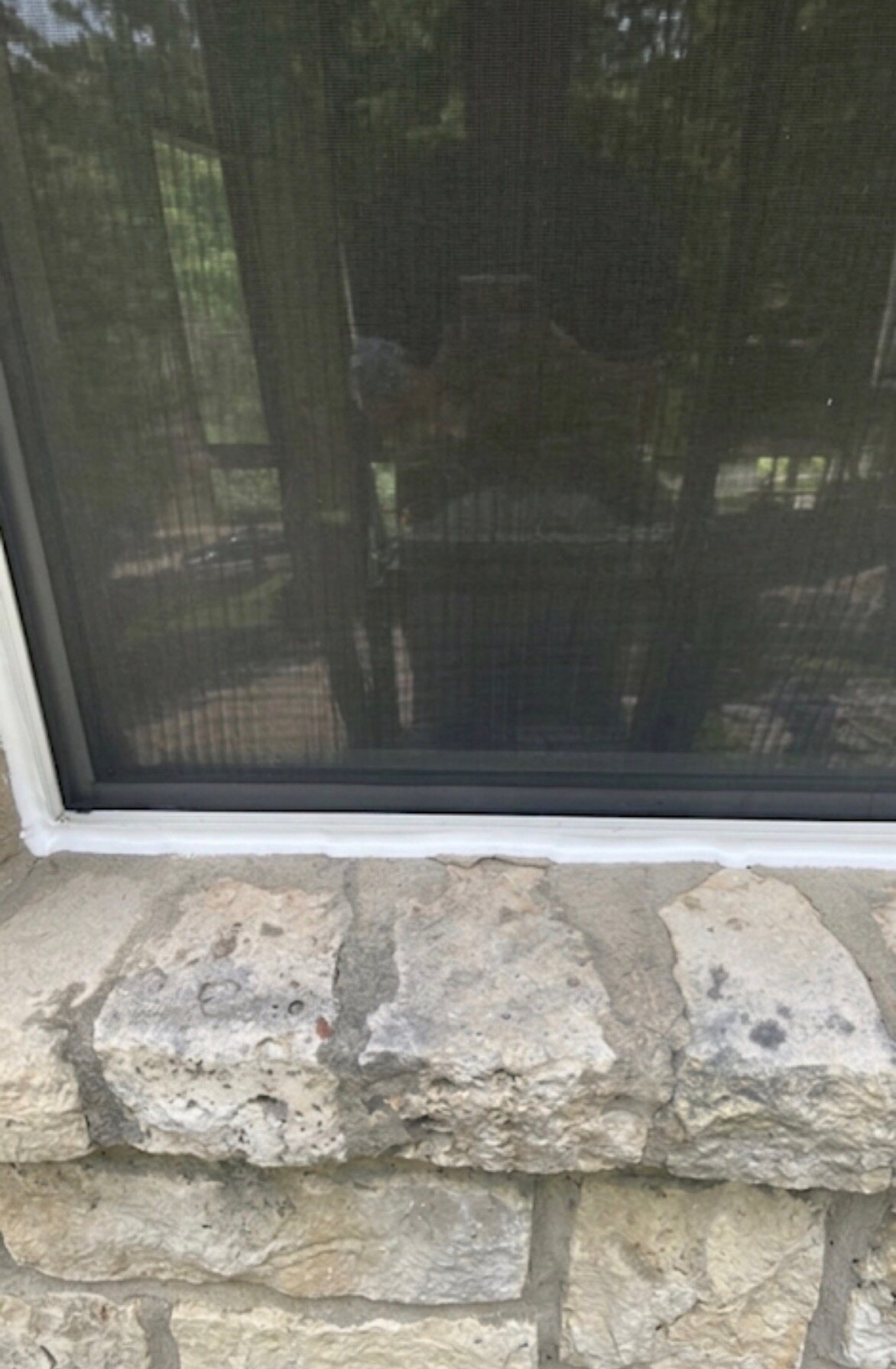 After photo of a Pflugerville window sill after sealing work